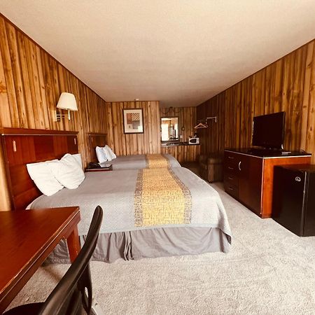 Country Inn - Licking Bagian luar foto