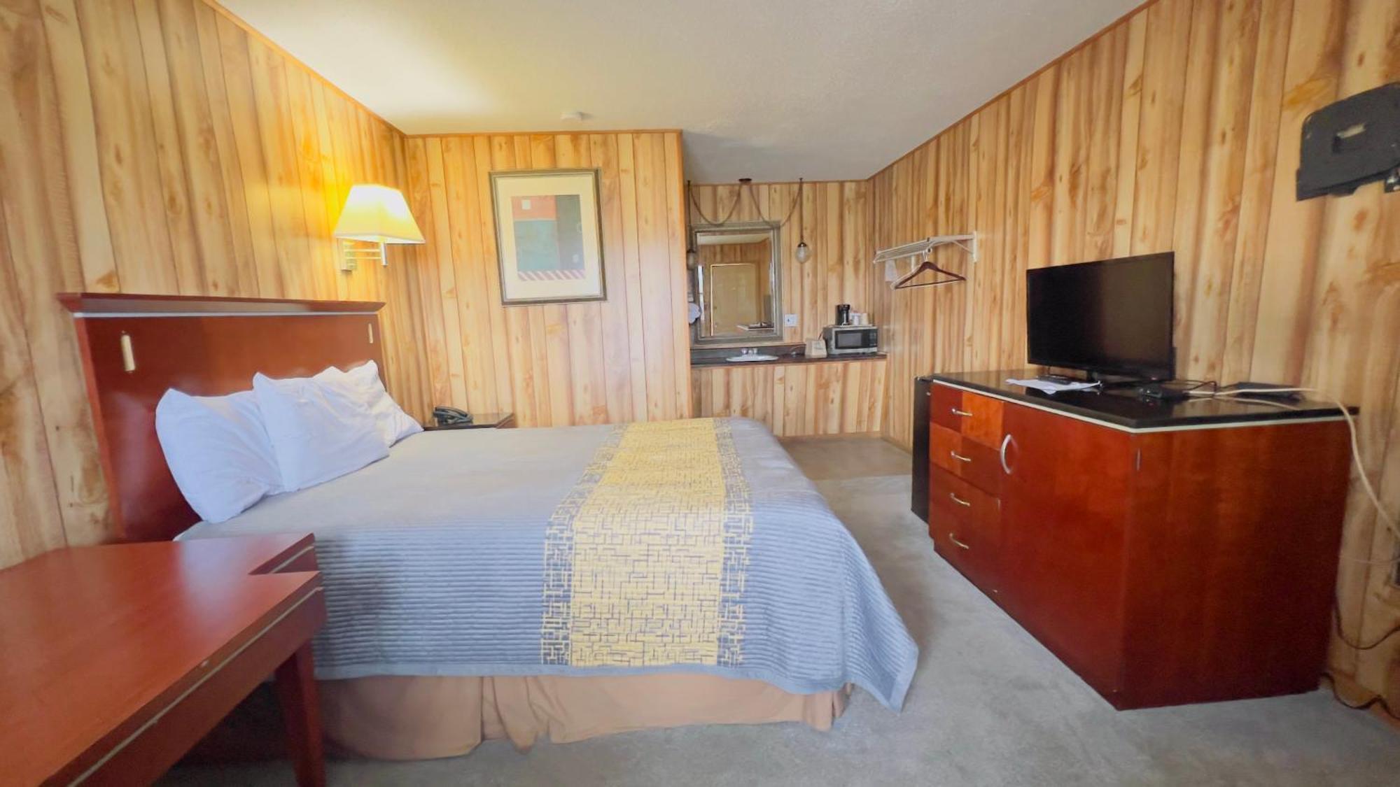 Country Inn - Licking Bagian luar foto