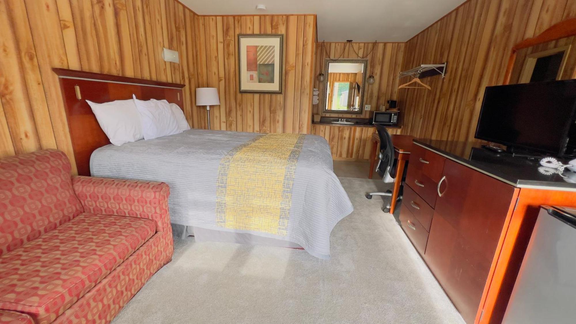 Country Inn - Licking Bagian luar foto