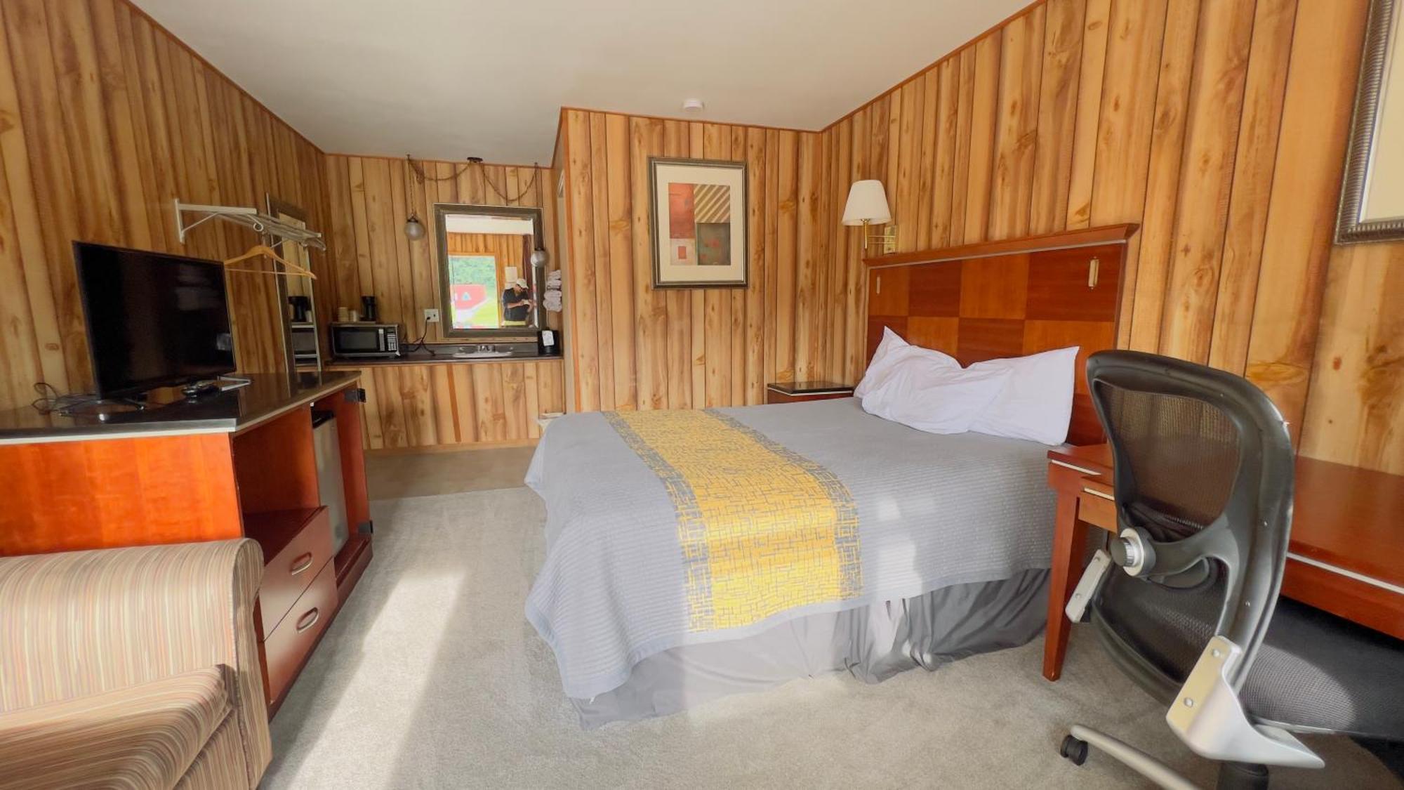 Country Inn - Licking Bagian luar foto